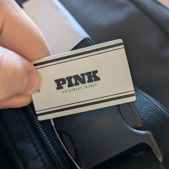 Victoria's Secret Fanny Pack Belt Bag in Black - Picture 8 of 8